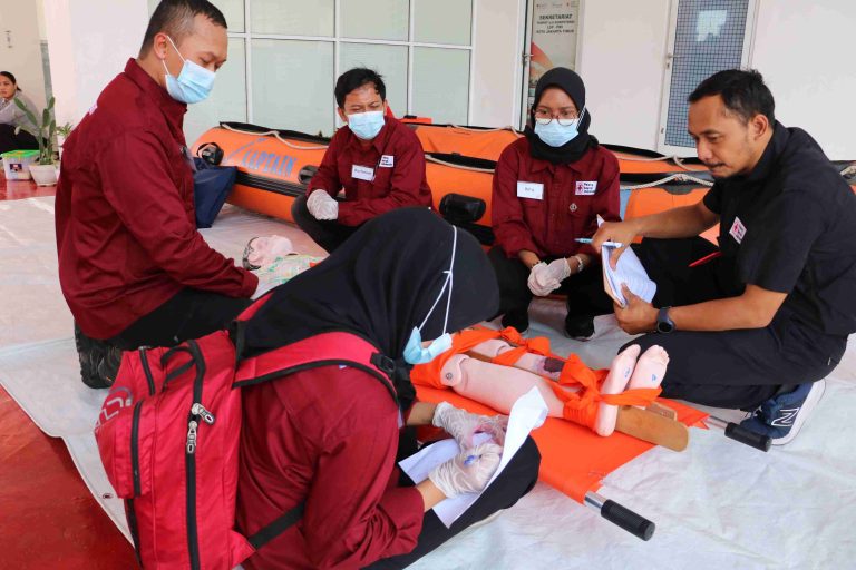 Pelatihan Pertolongan Pertama Tingkat Menengah PMI Kota Dumai: Meningkatkan Kualitas SDM PMI